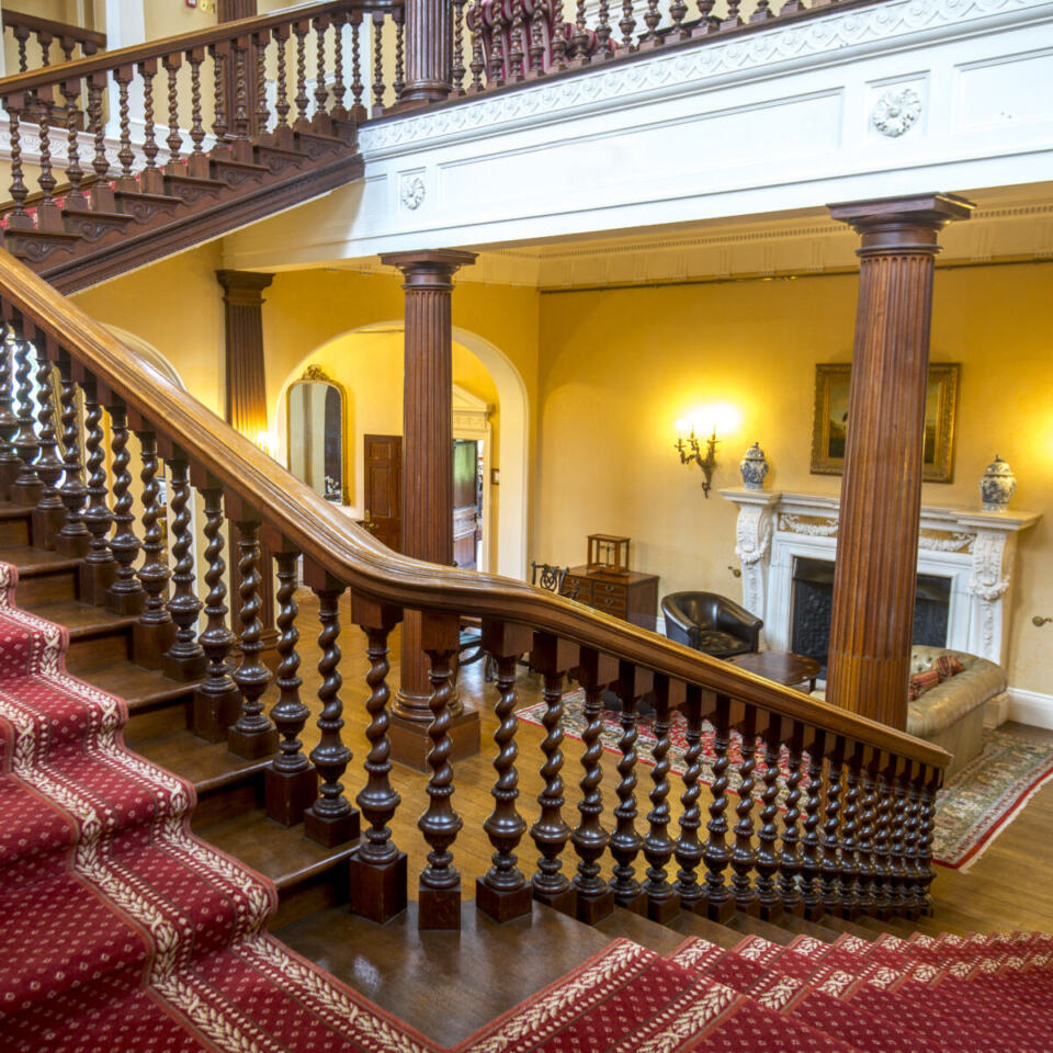 Hartham Park Wiltshire Wedding Venue 1 Scaled Aspect Ratio 1200 1200