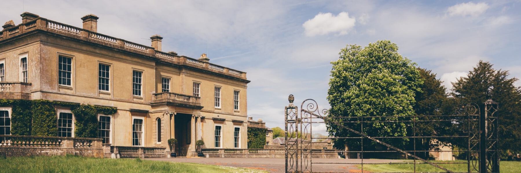 History Of Hartham Park Wiltshire Aspect Ratio 1800 600
