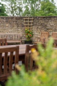 Hartham Park Outdoor Dining Drinking Cafe