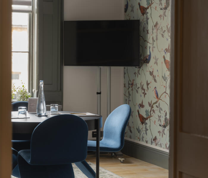 Hartham Wiltshire Small Meeting Room Aspect Ratio 700 600
