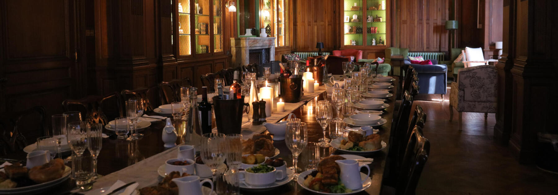 Wiltshire Sunday Roast Mansion Aspect Ratio 2000 700